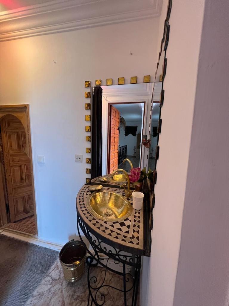 Palmier Fleurit Marrakesh